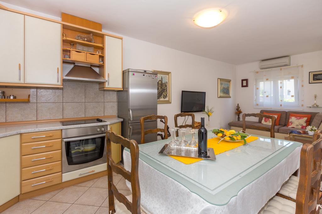 Apartment Ivo Podstrana Dış mekan fotoğraf